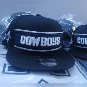 Dallas Cowboys New Era 9fifty snapback hat. Brand new